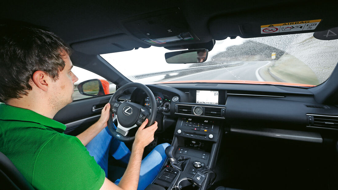 Lexus RC F, Cockpit, Fahrersicht