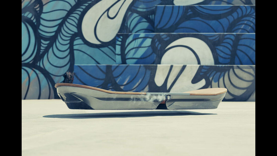 Lexus Slide, Hoverboard