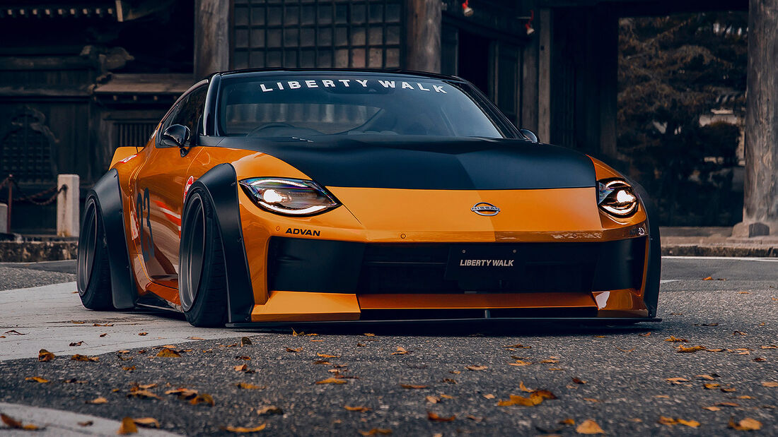 Liberty Walk Nissan Fairlady 400Z RZ34