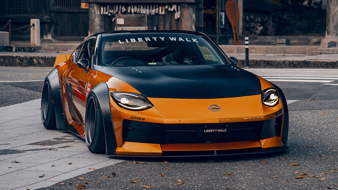 Liberty Walk Nissan Fairlady 400Z RZ34