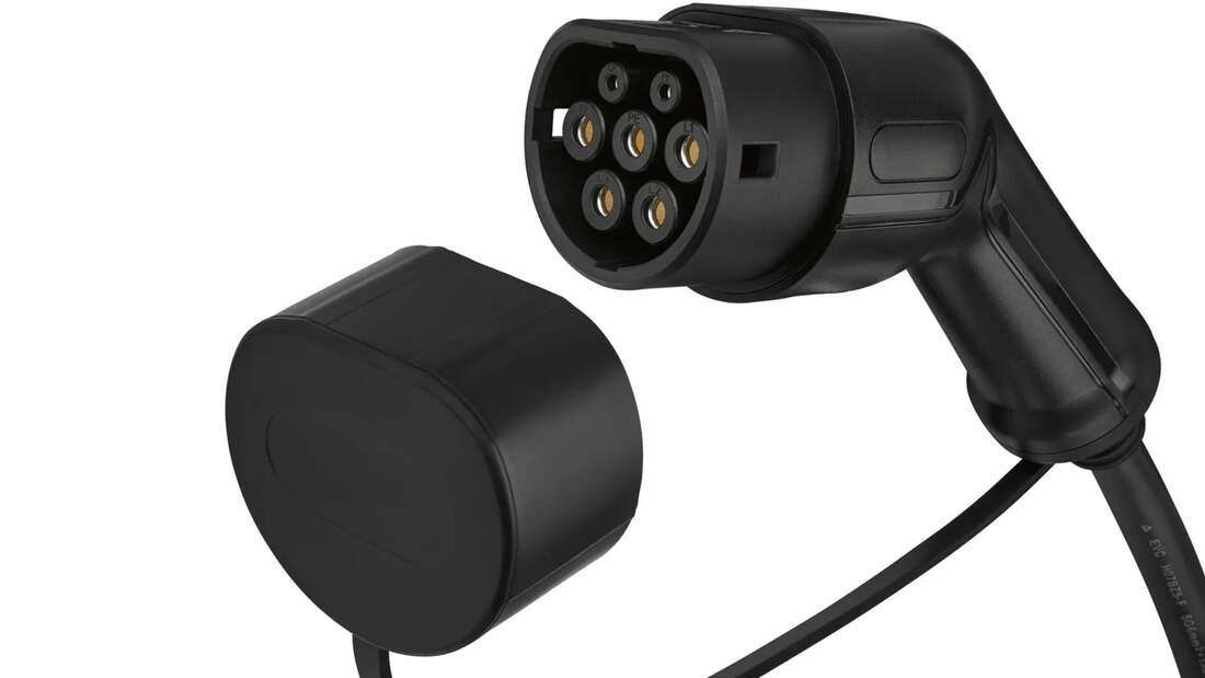 Wallboxen und Ladekabel für EAuto und Hybrid von Lidl AUTO MOTOR UND