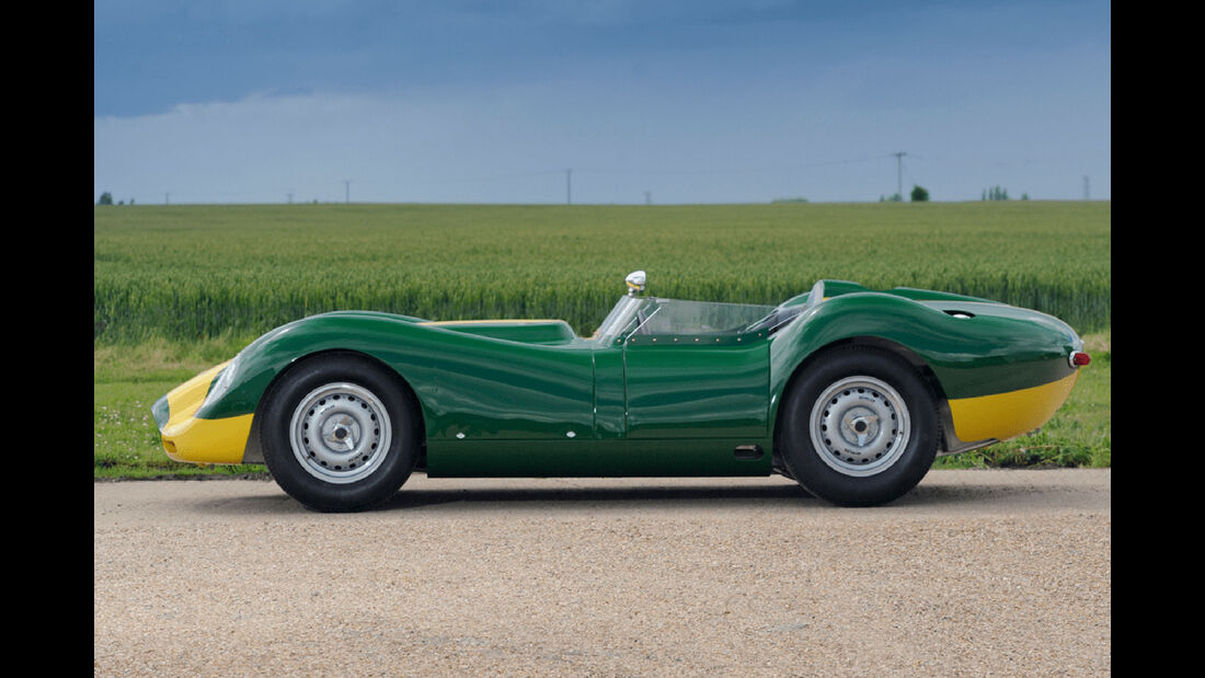 Lister Jaguar Knobbly Stirling Moss