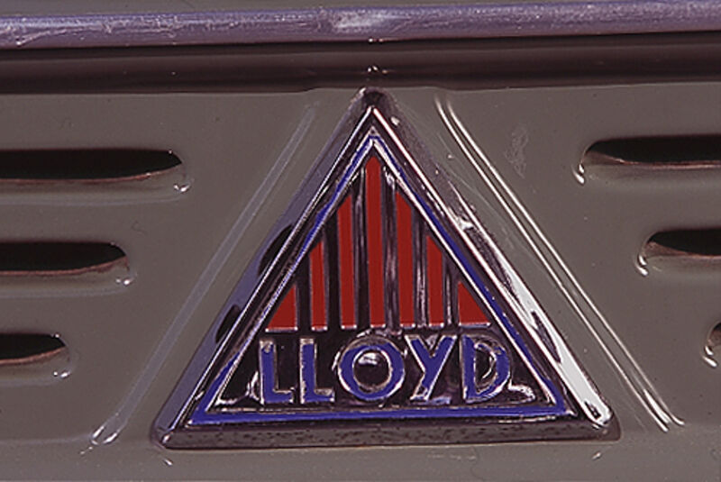 Lloyd 400
