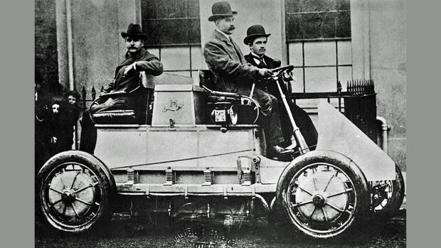 Lohner Porsche 1899 Elektroauto Allradantrieb Radnabenmotoren
