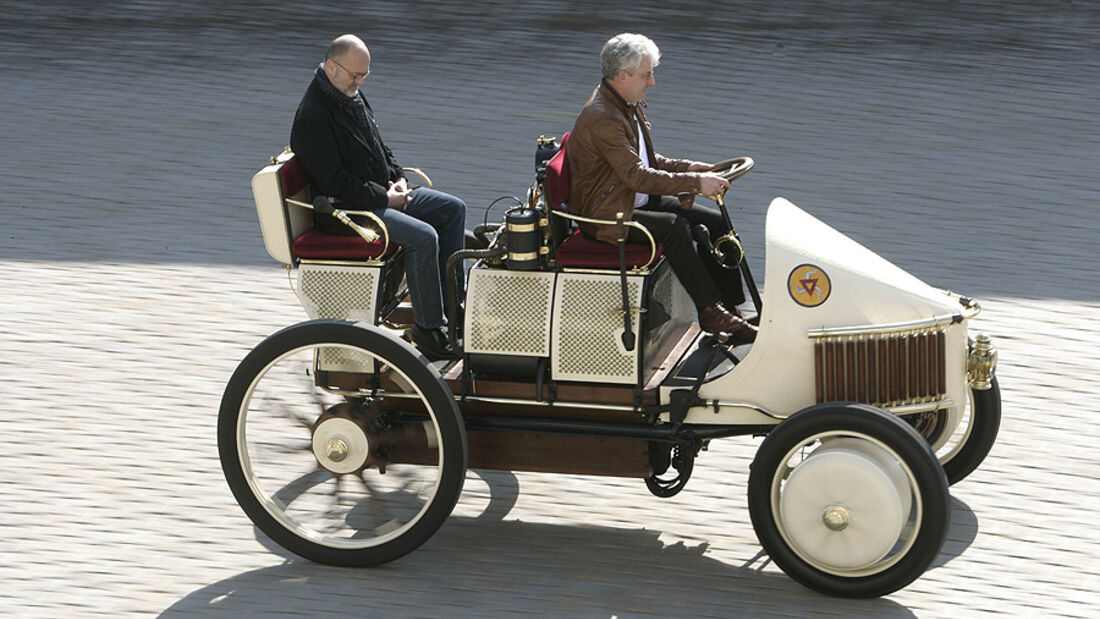 Lohner-Porsche Semper Vivus