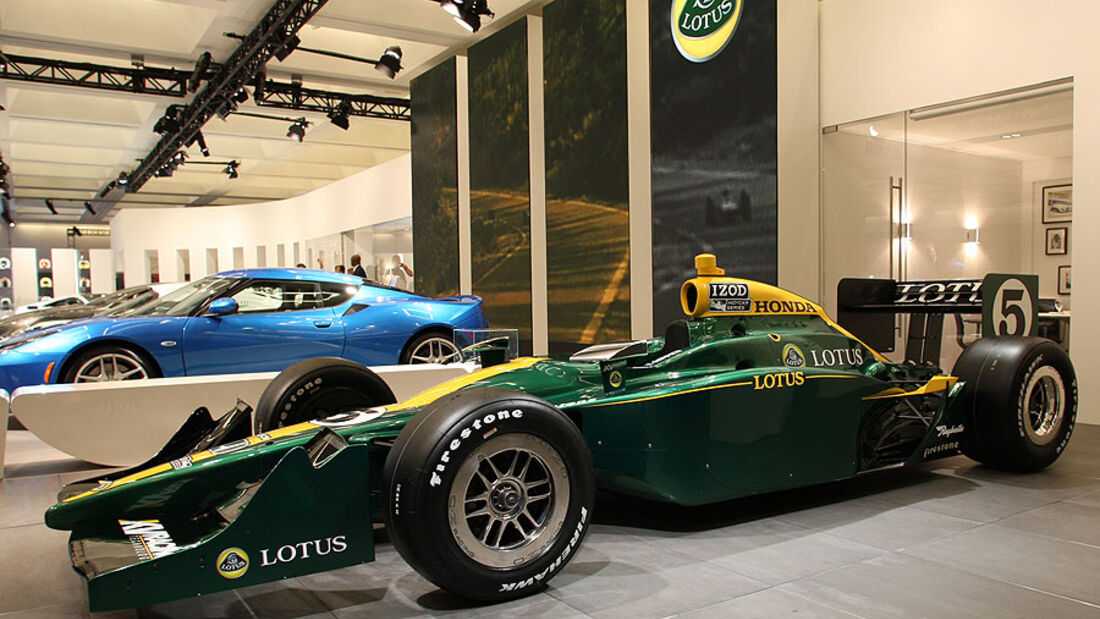 Lotus 2010 IndyCar at LA Auto Show