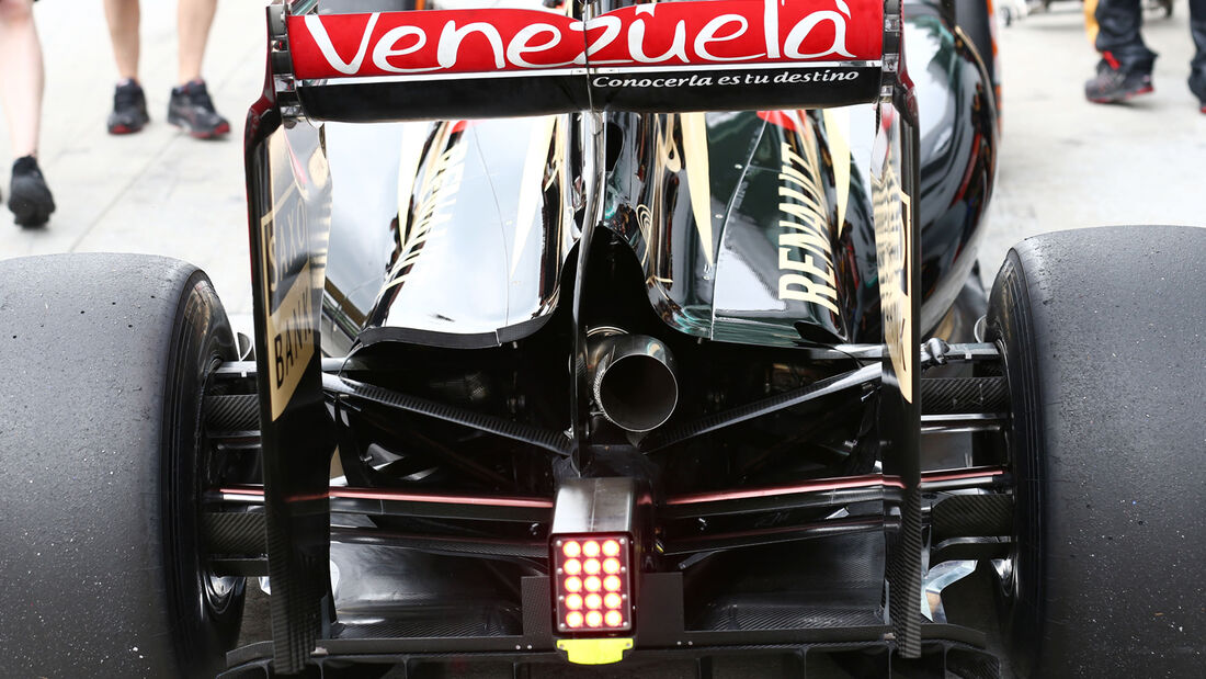 Lotus Auspuff - Formel 1 2014