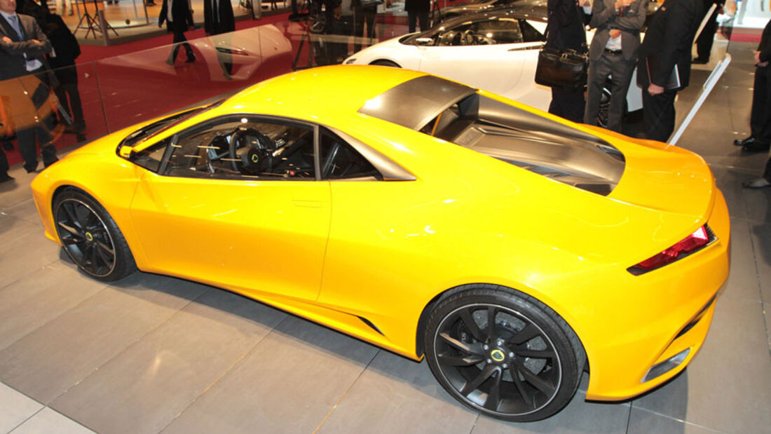 Lotus Elan Paris 2010