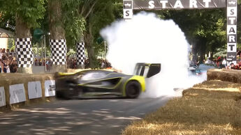 Lotus Evija X Elektro-Hypercar Crash Goodwood