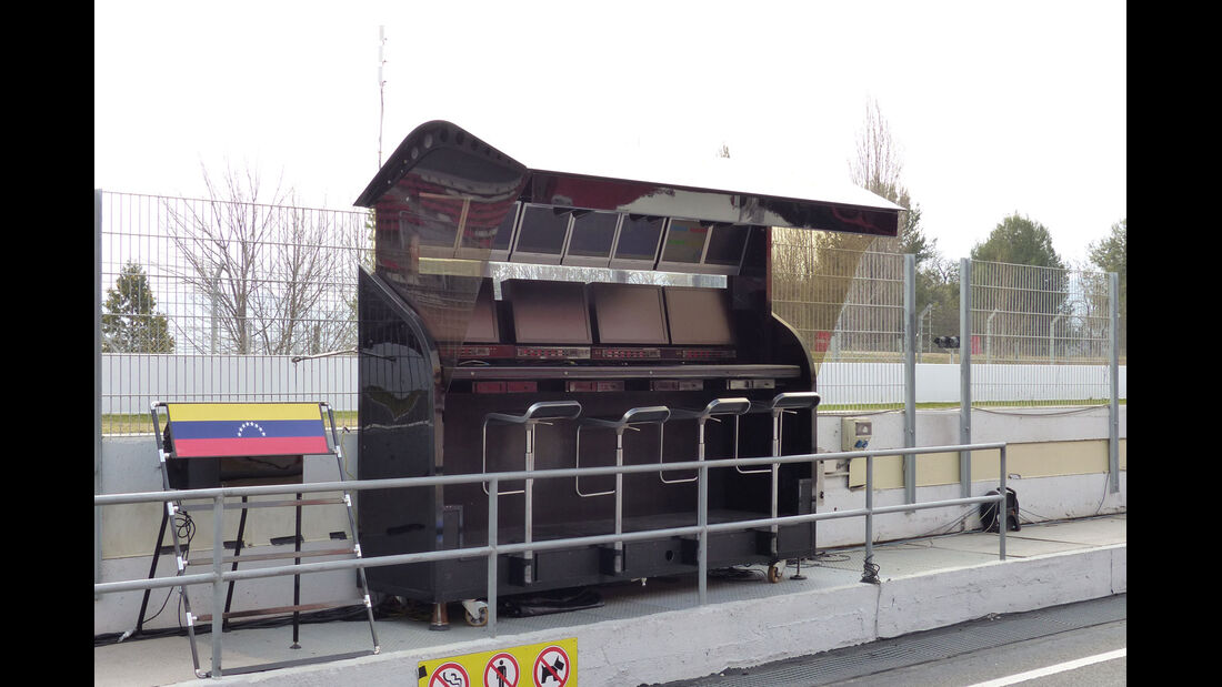 Lotus - Formel 1-Test - Barcelona - 1. März 2015