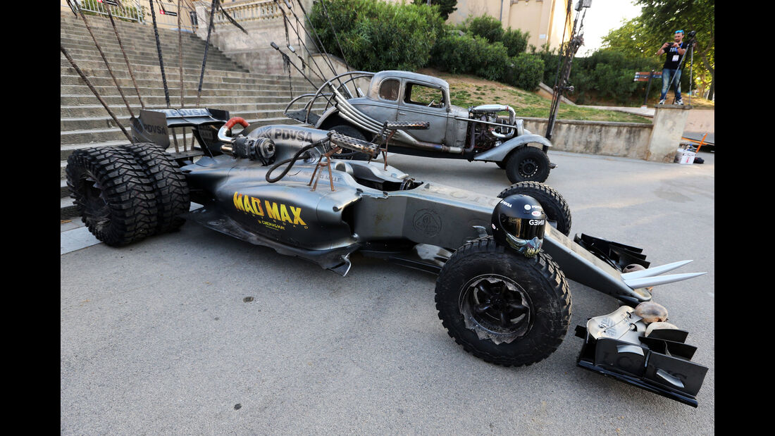 Lotus - Mad Max-Showcar - 2015 - Formel 1 - GP Spanien