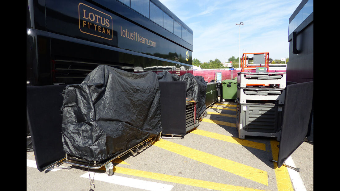 Lotus - Motorhome - GP Spanien 2015 - Barcelona