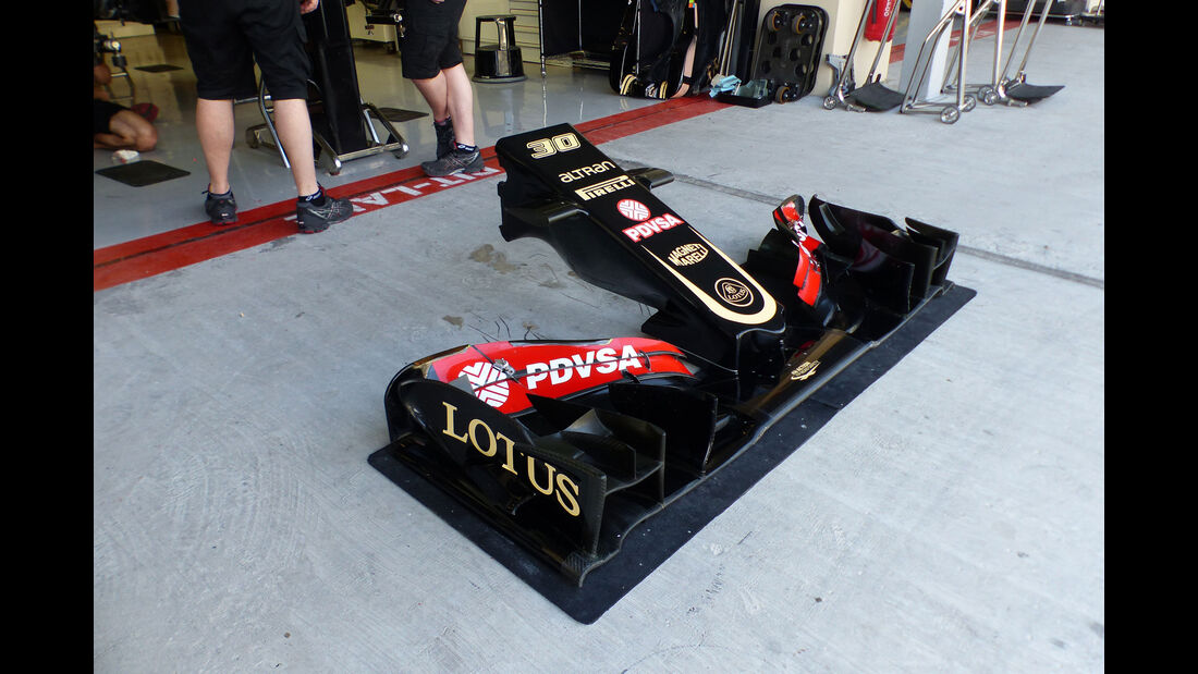 Lotus - Nase - Technik-Update - Abu Dhabi 2015