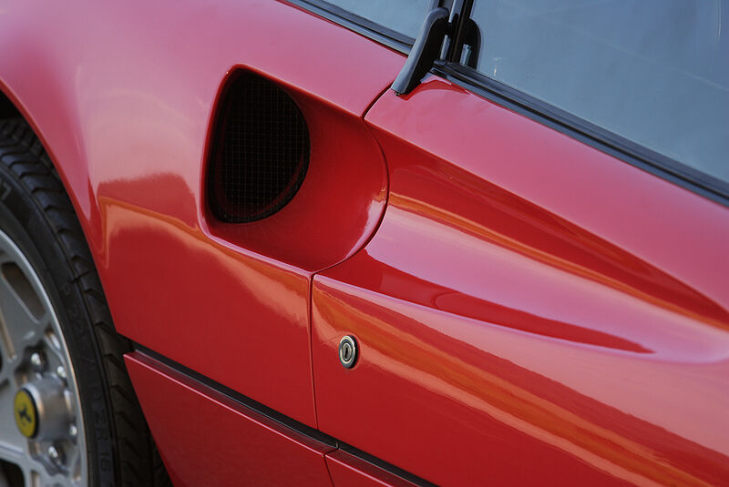 Lufteinlässe am Ferrari 308 GTB