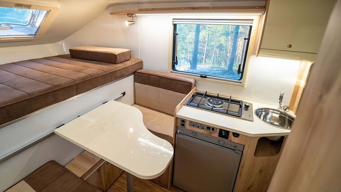 Lux Form Granta Camper (2021)