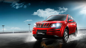 MAHINDRA XUV 500