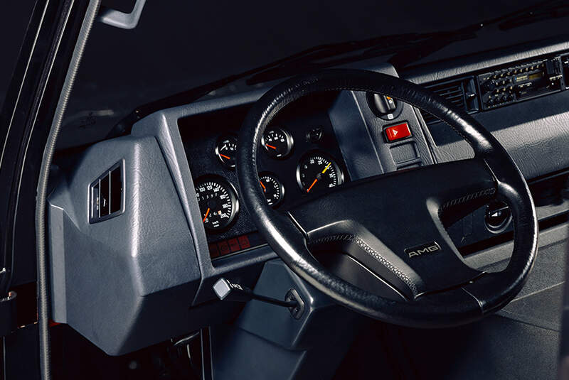 MB 100 AMG Transporter