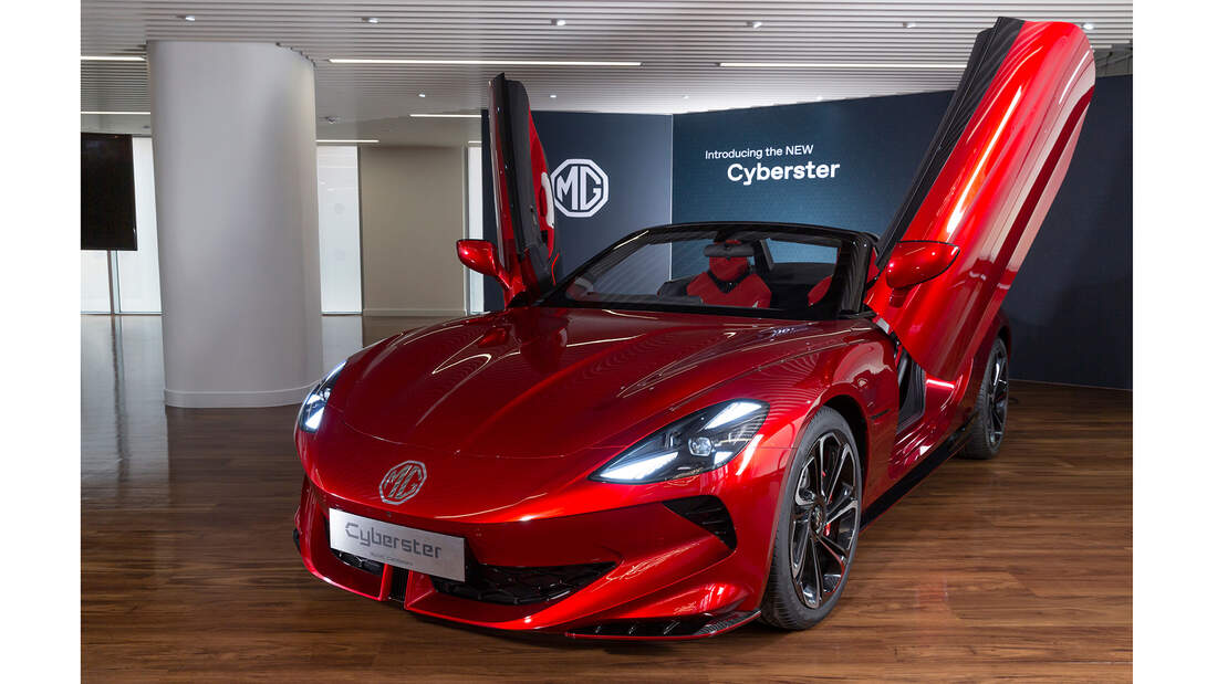 MG-Cyberster-169Gallery-81772f2e-2000762.jpg