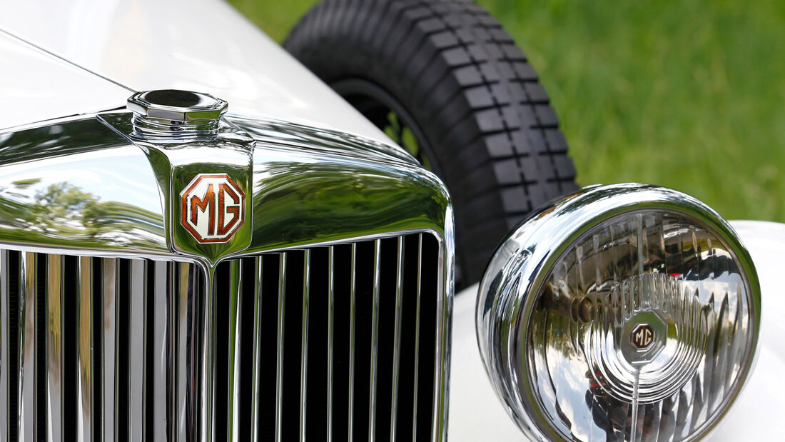 MG SA Tickford DHC, Kühlergrill