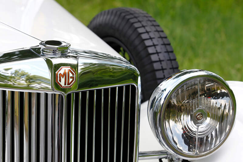 MG SA Tickford DHC, Kühlergrill
