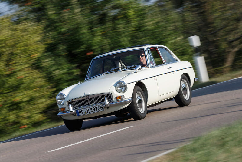 MGB-GT-Front