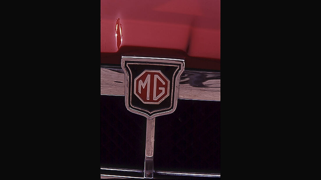 MGB GT V8
