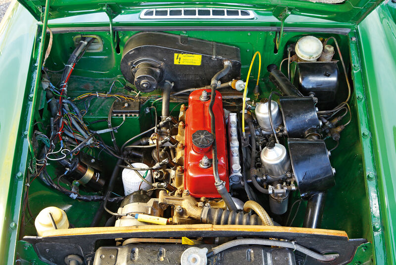 MGB MK II, Motor