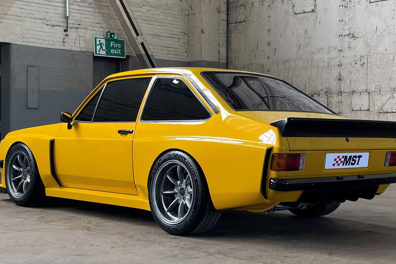 MST Mk2 Evo-X Ford Escort RS2000 Restomod