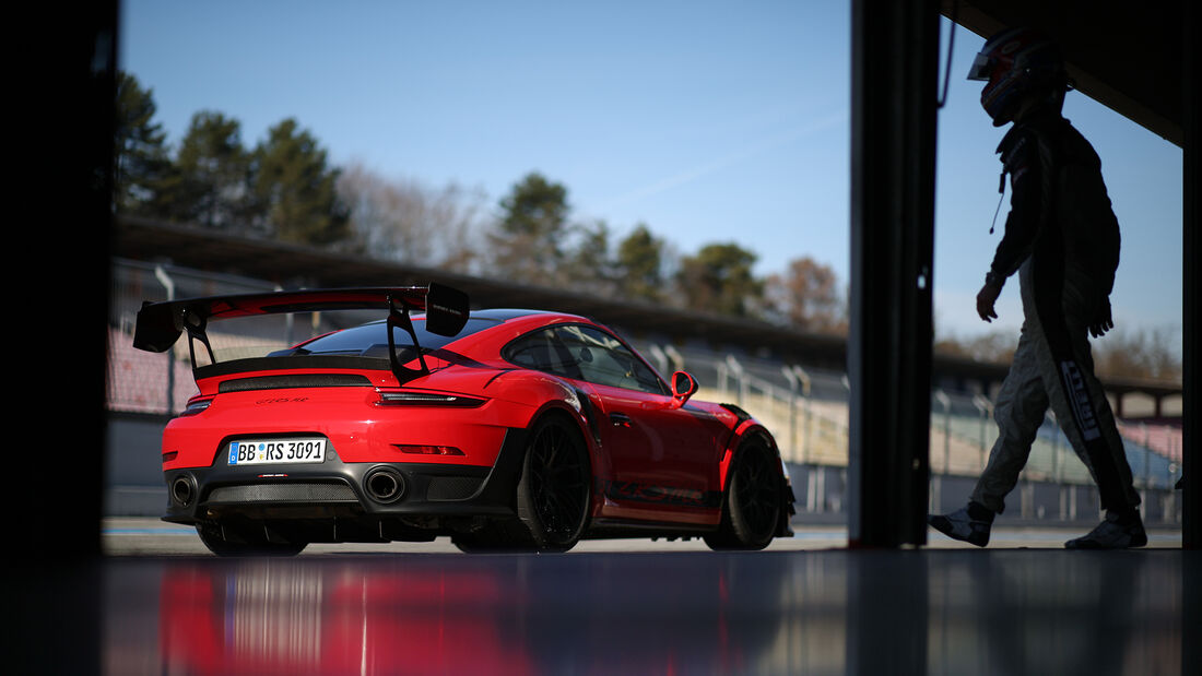 Manthey-Porsche 911 GT2 RS MR, Exterieur