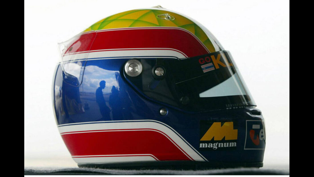 Mark Webber 2002 Helm