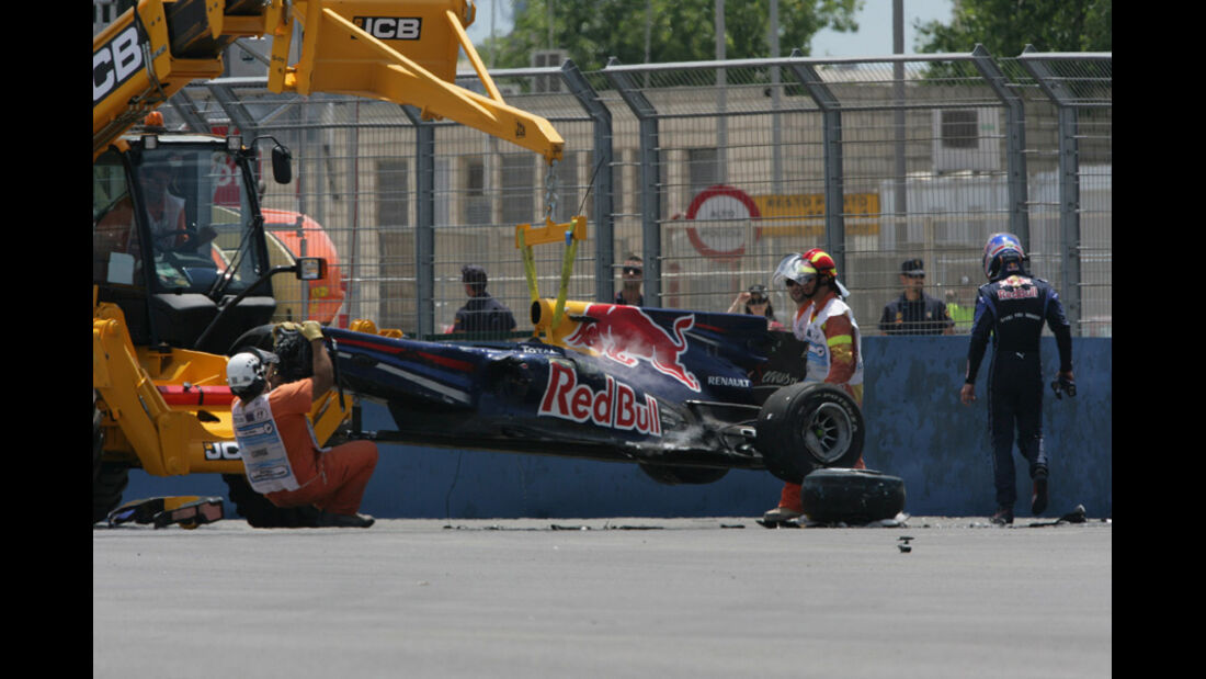 Mark Webber Crash