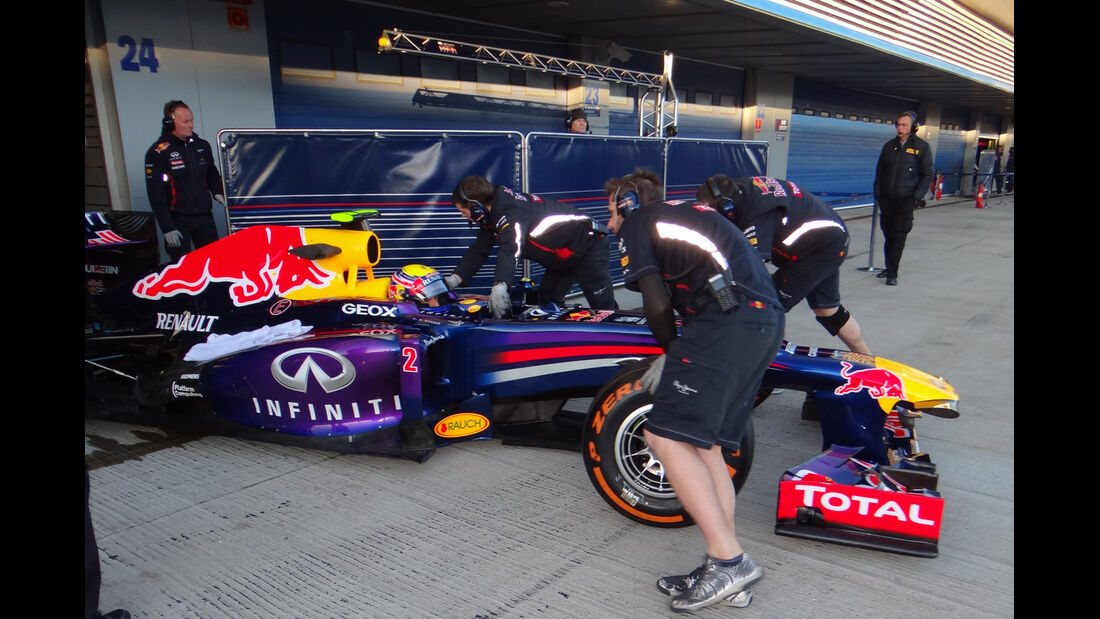 Mark Webber - Red Bull - Formel 1 - Test - Jerez - 6. Februar 2013