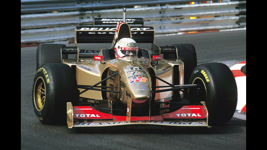 Martin Brundle - Jordan Peugeot 196 - GP Monaco 1996
