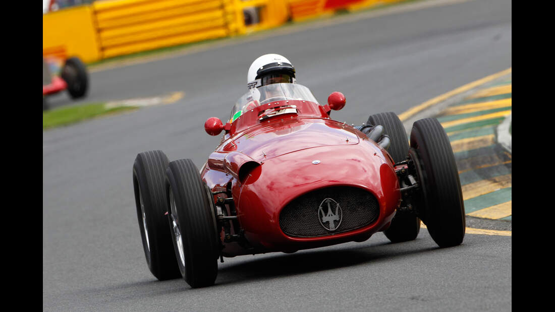 Wie Viel Ps Hat Ein F1 Auto Formel 1 Motoren: Wie viel PS hat ein F1 Auto? Technische Daten in der