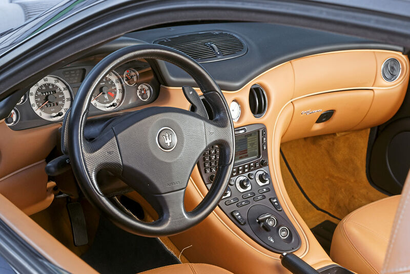 Maserati Coupé Cambiocorsa, Interieur