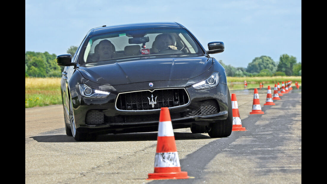 Maserati Ghibli Diesel, Frontansicht, Slalom