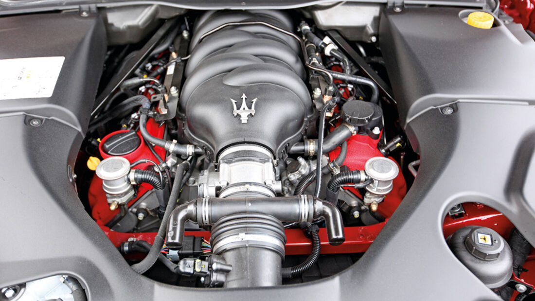 Maserati Gran Cabrio Sport, Motor, Motorblock