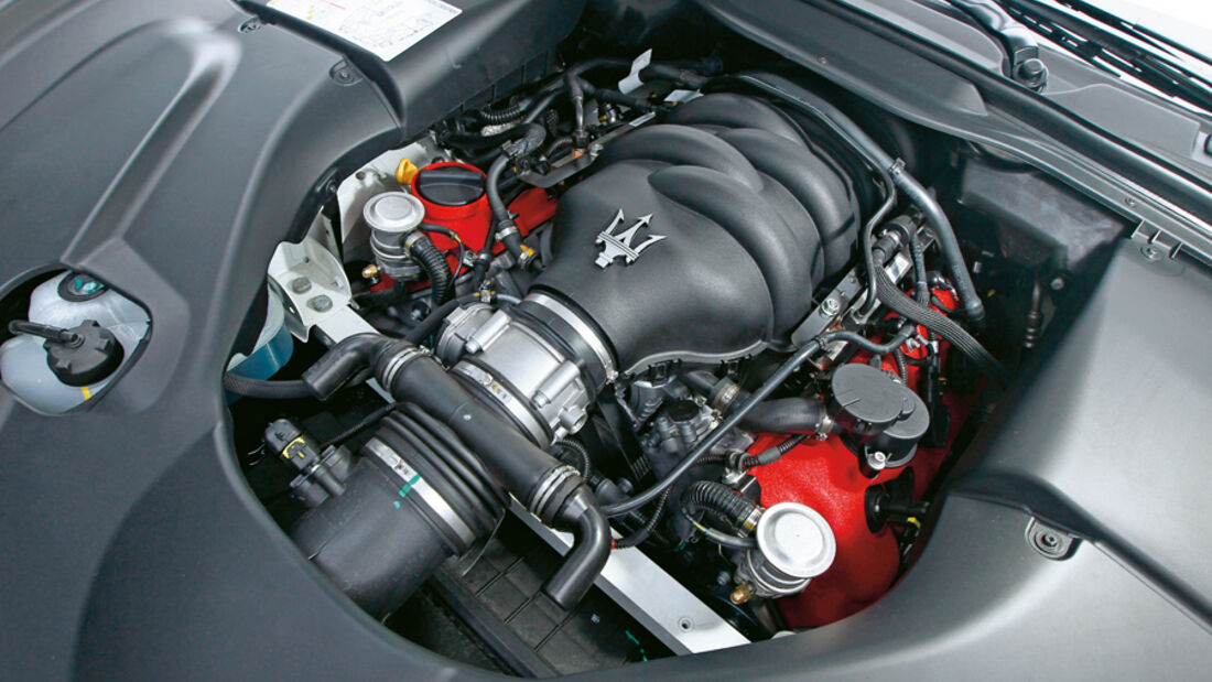 Maserati Gran Turismo MC Stradale, Motor