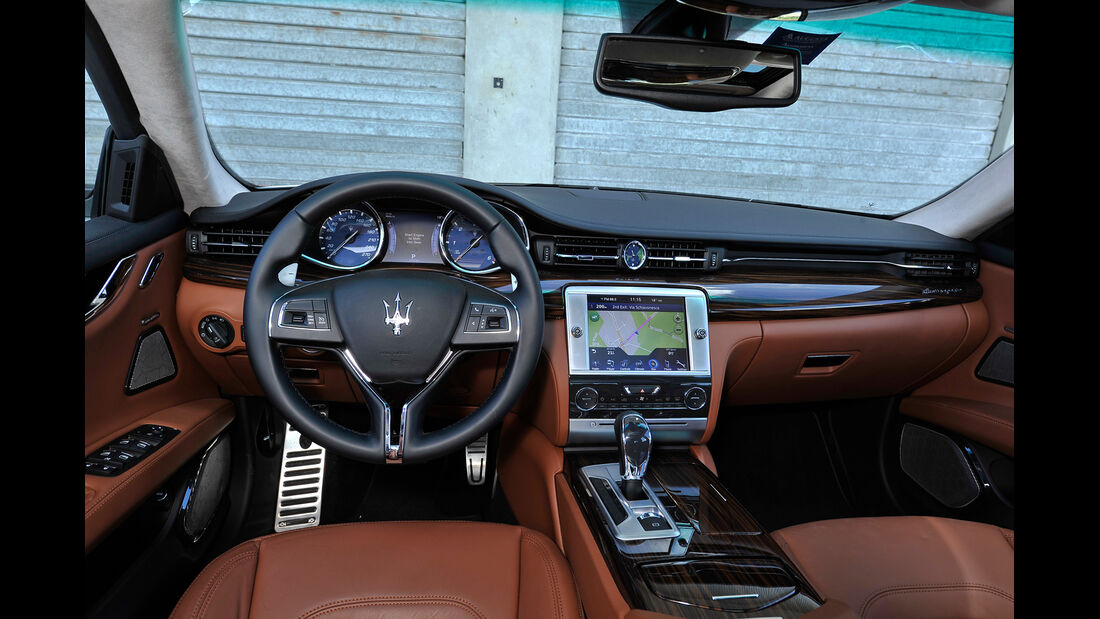Maserati Quattroporte Diesel, Cockpit