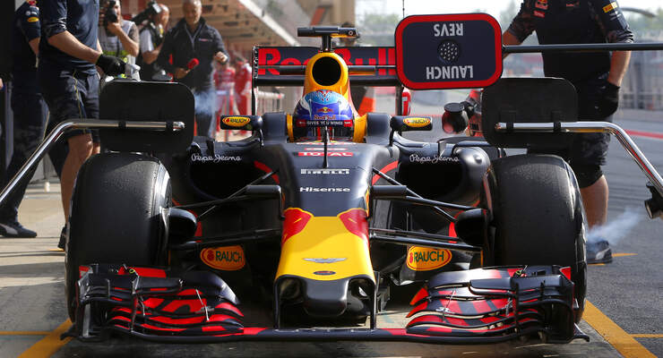 Max Verstappen - Red Bull - Barcelona Test 2 - 18. Mai 2016
