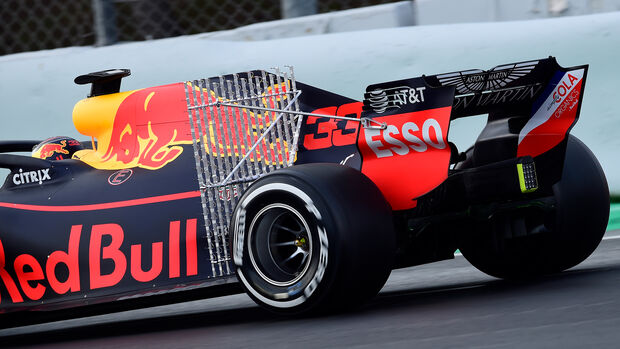 Max Verstappen - Red Bull - F1-Test - Barcelona - Tag 2 - 27. Februar 2018