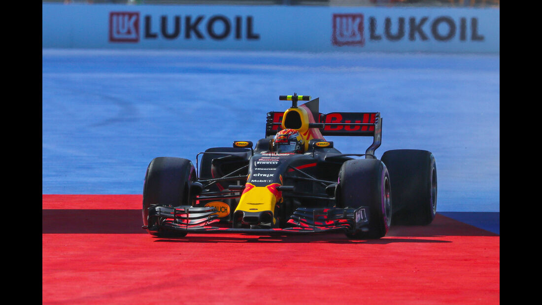 Max Verstappen - Red Bull - Formel 1 - GP Russland - Sotschi - 29. April 2017