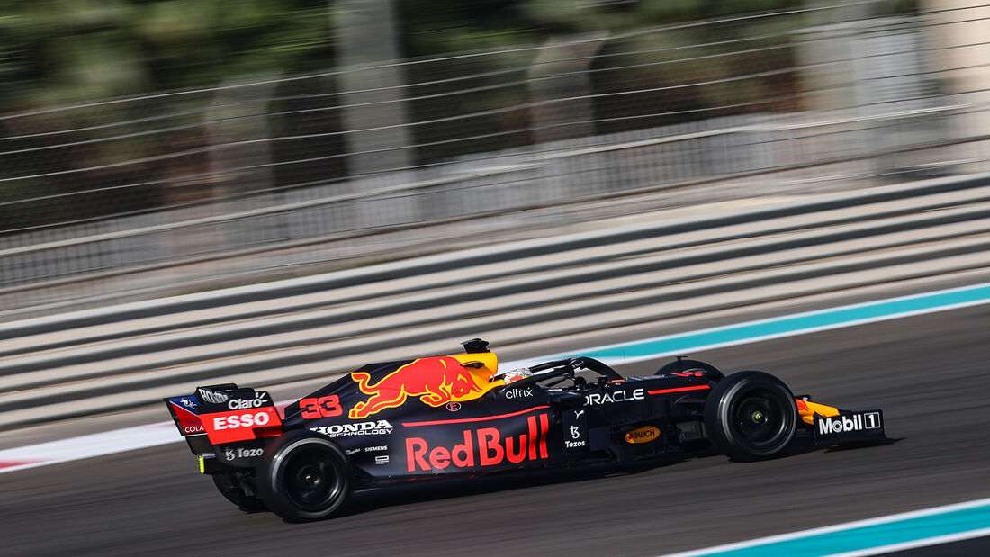 Max Verstappen - Red Bull - Formel 1 - Testfahrten - Abu Dhabi - 14.12.2021