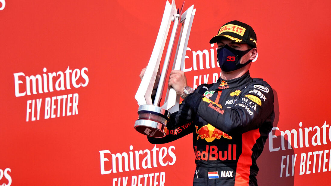 [Imagen: Max-Verstappen-Red-Bull-GP-70-Jahre-F1-S...713357.jpg]