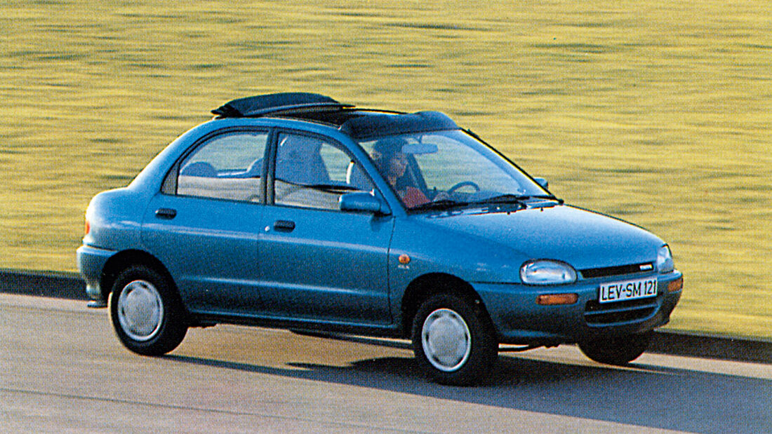 Mazda 121, Seitenansicht