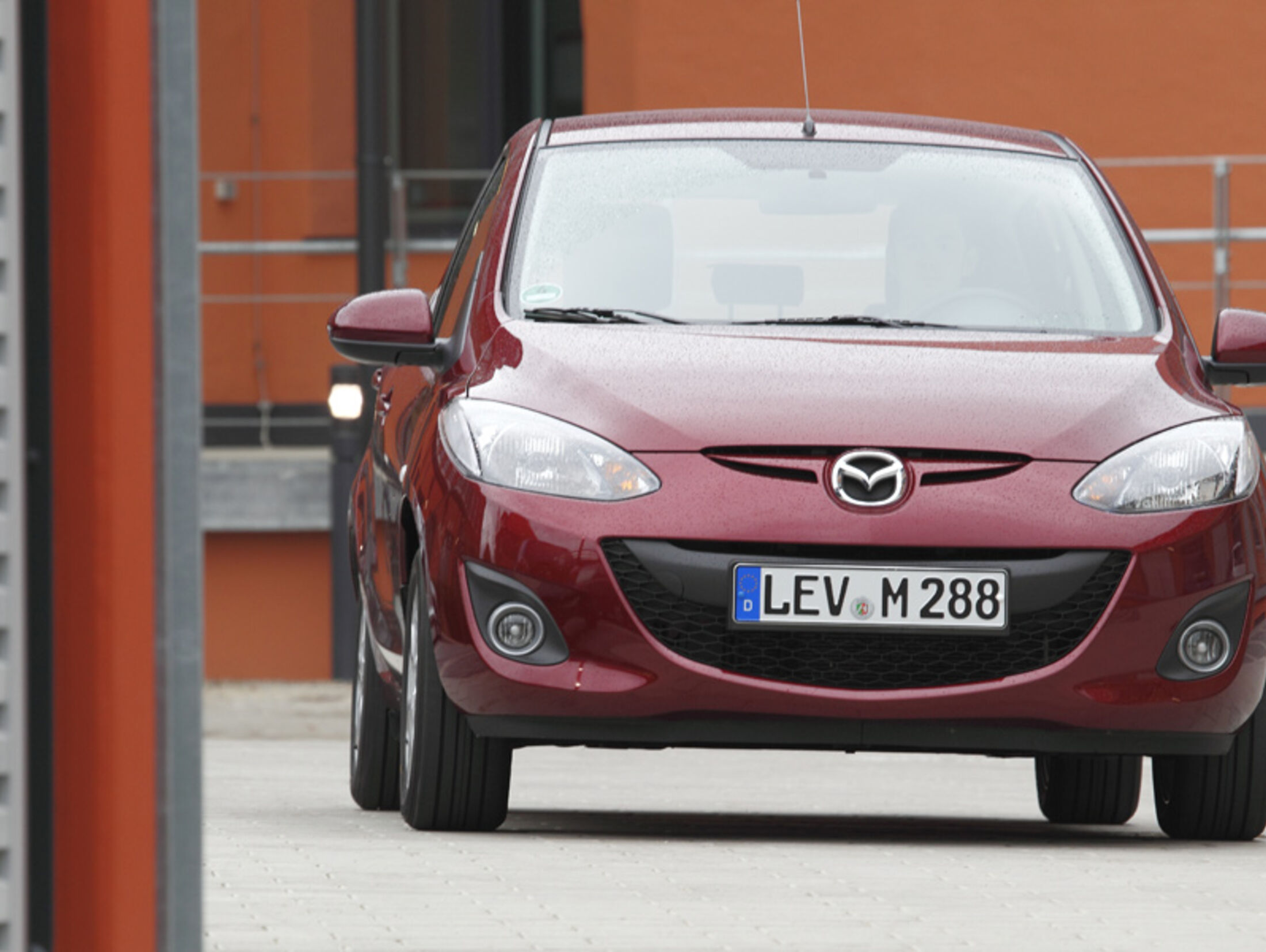 Mazda 2 1.3 im Fahrbericht: Durst an der Basis