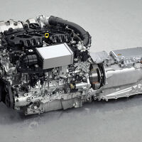 Mazda 3,3-Liter-Reihensechszylinder-Diesel