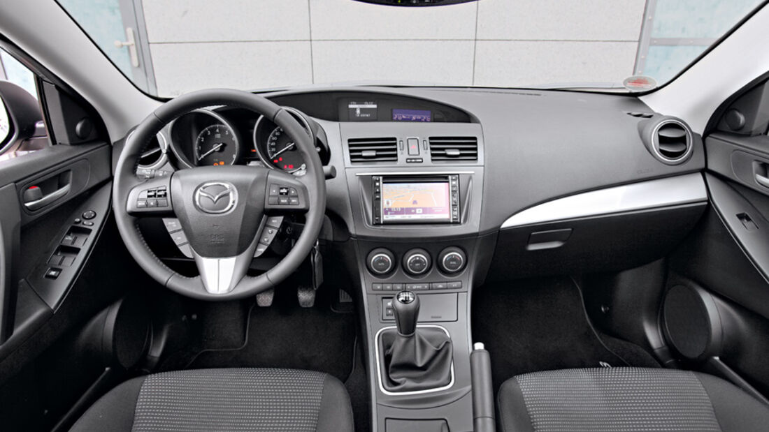 Mazda 3, Cockpit