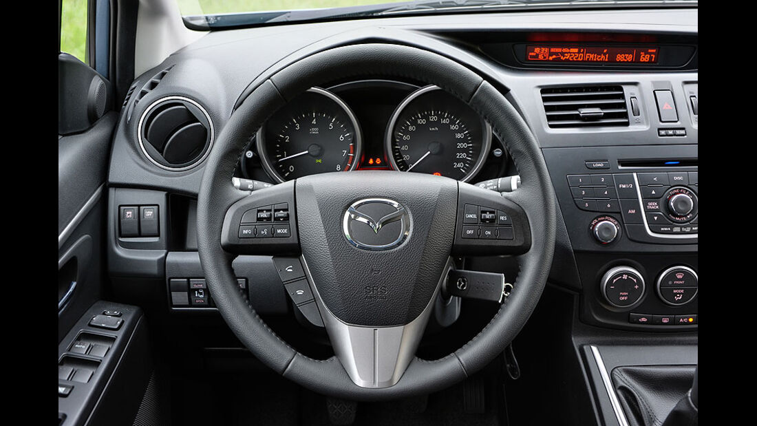 Mazda 5 2.0 DISI Innenraum