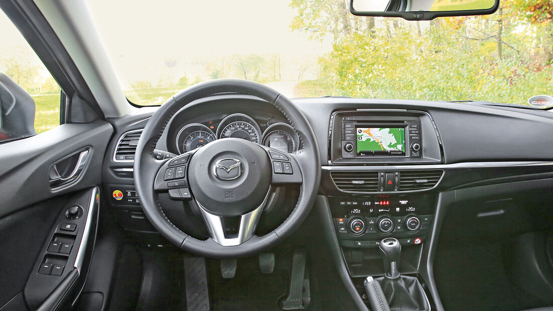 Mazda 6 2.2 D 150, Cockpit